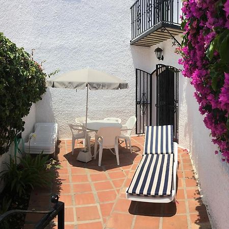 Pinos 20 Menyber Villa Nerja Eksteriør bilde
