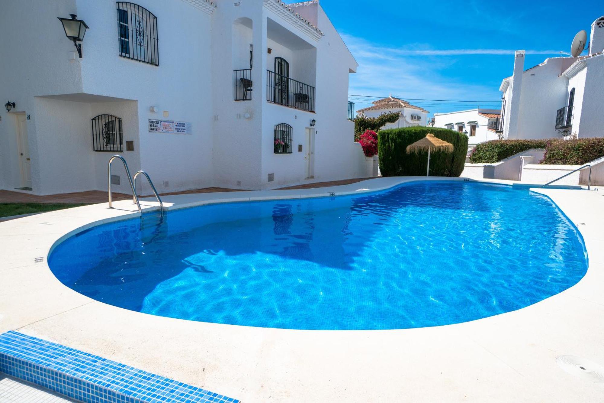 Pinos 20 Menyber Villa Nerja Eksteriør bilde