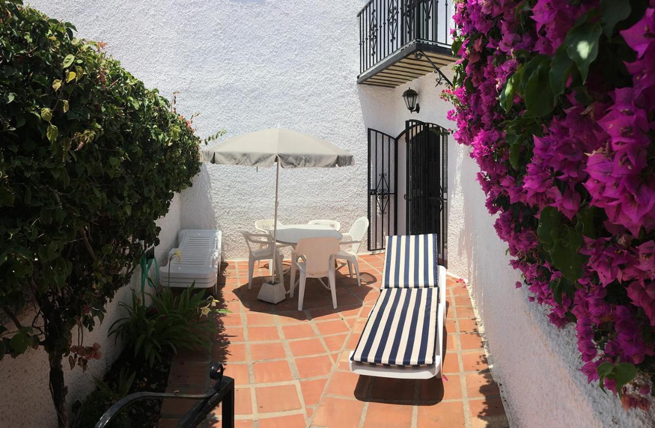 Pinos 20 Menyber Villa Nerja Eksteriør bilde